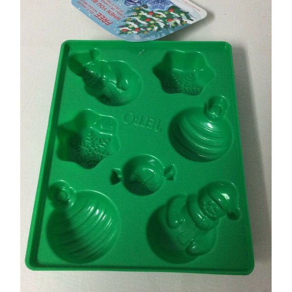 JELLO Holiday Christmas Jello Jigglers Plastic Mold Holiday Green